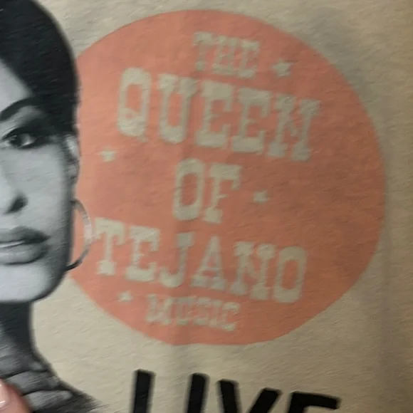 Authentic Selena Concert Graphic T-Shirt collectible - Picture 5 of 8
